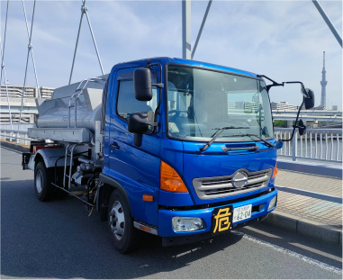 廃油用バキューム車