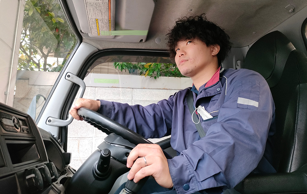 採用情報